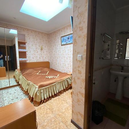 Hotel Золотий Лев Zvenyhorodka Zewnętrze zdjęcie