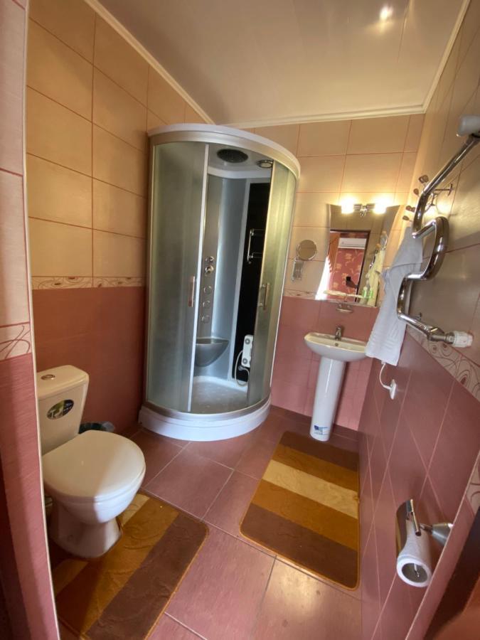 Hotel Золотий Лев Zvenyhorodka Zewnętrze zdjęcie