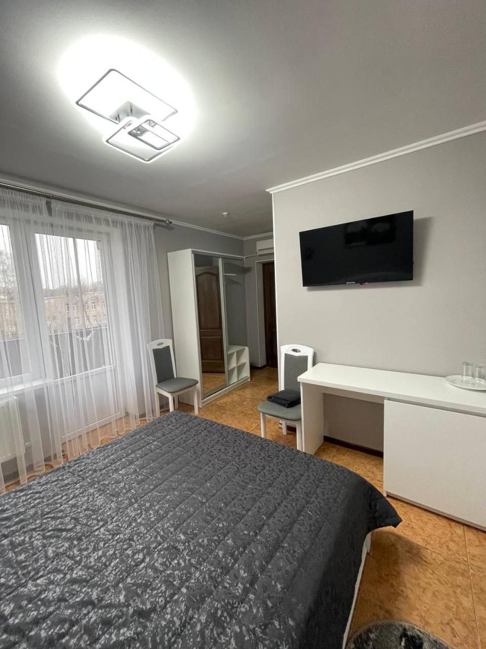 Hotel Золотий Лев Zvenyhorodka Zewnętrze zdjęcie